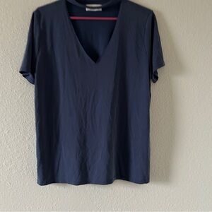 Lavender Field Artsy Unique Vacation Minimalist Cut Out T-shirt Women’s Medium